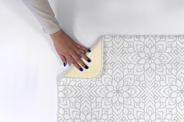 Rug Geometric floral pattern