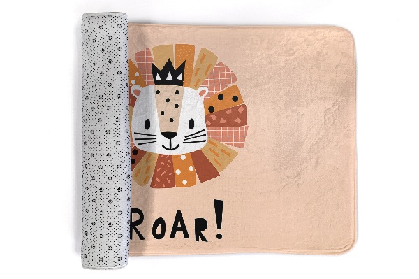Rug Lion with crown