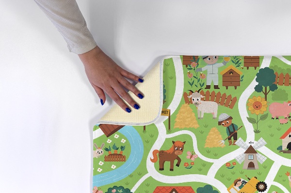 Rug Farm with children