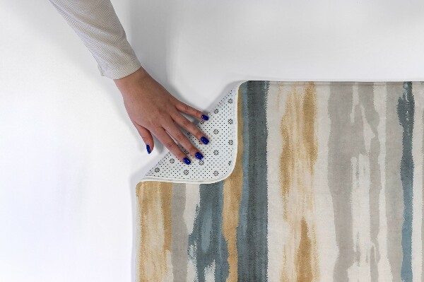 Rug Abstract vertical stripes