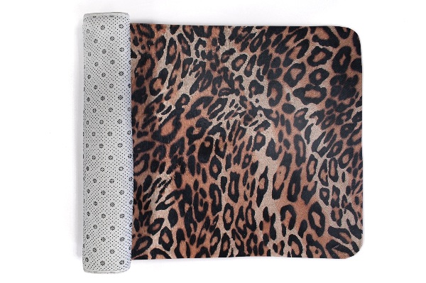 Living room rug Leopard skin pattern