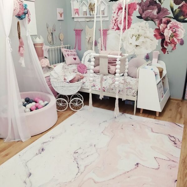 Universal vinyl carpet White and pink marble