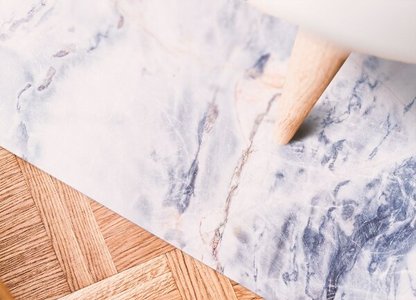 Interior PVC rug Marble golden cracks