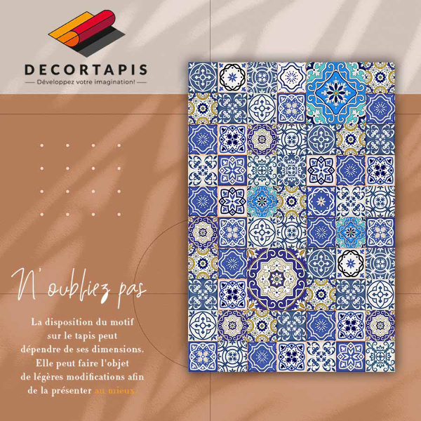 Fashionable vinyl rug Spanish flowers