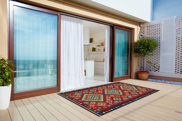 Beautiful outdoor mat Retro colored triangles