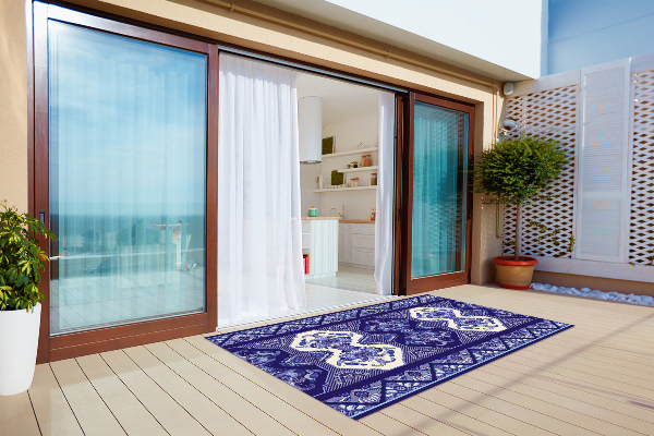 Outdoor terrace carpet Persian pattern