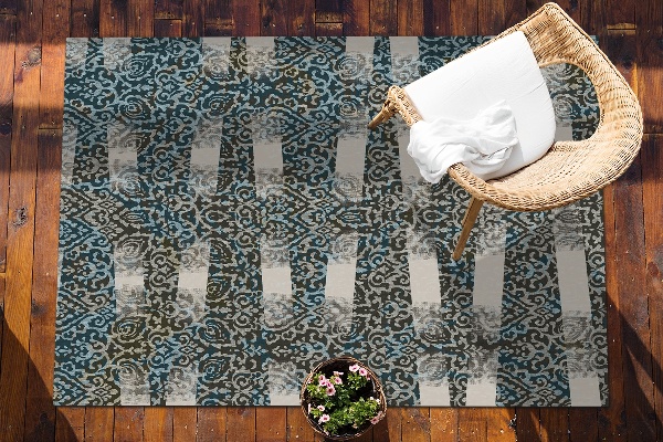 Outdoor mat for patio Ornaments and belts