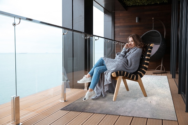 Outdoor rug for terrace smooth concrete