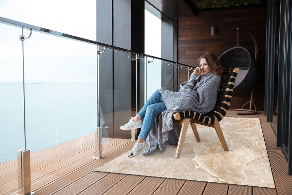 Modern balcony rug rusty marble