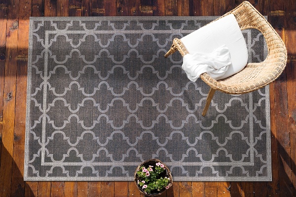 Modern outdoor carpet Moroccan style