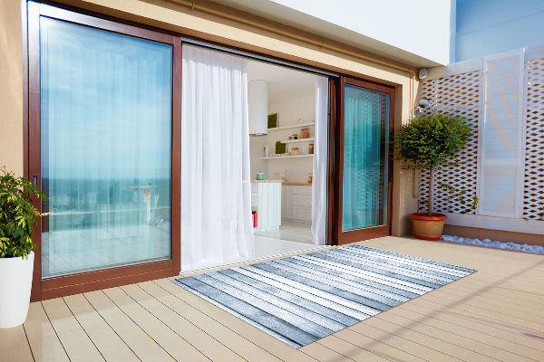 Modern balcony rug silver boards