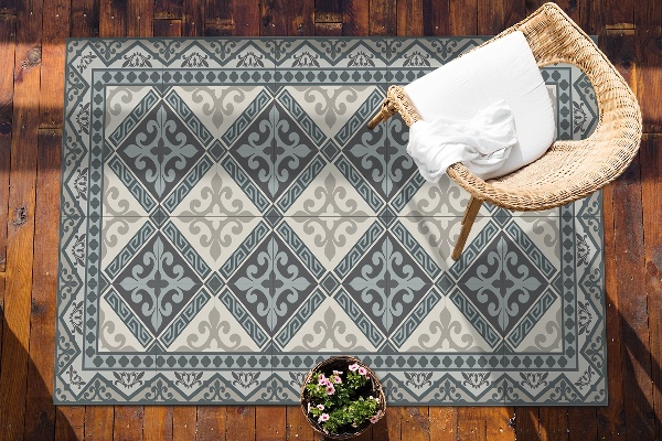 Garden rug geometric ornaments