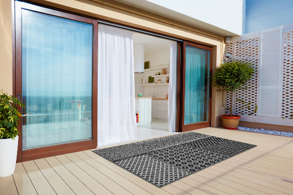 Outdoor rug for terrace Aztec style
