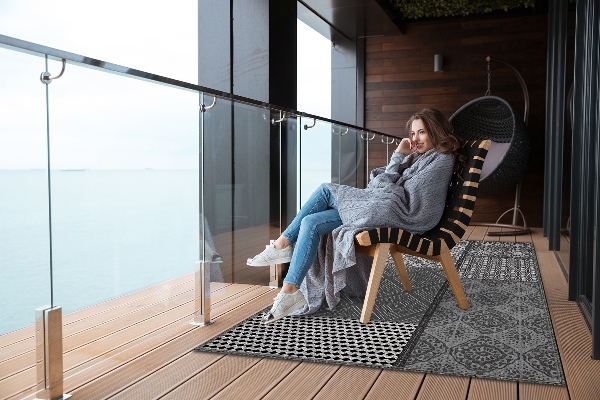 Outdoor carpet for terrace Mix different designs