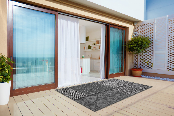 Outdoor carpet for terrace Mix different designs