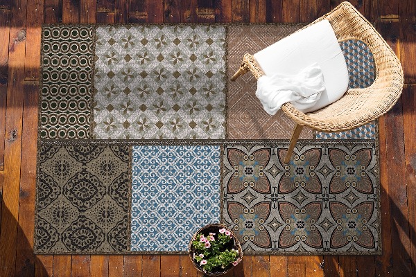 Outdoor terrace carpet mix patterns