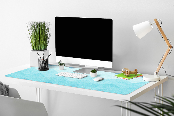 Desk mat blue zigzags