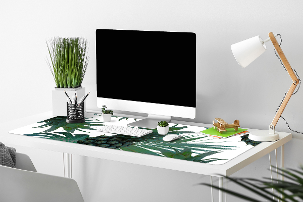 Desk pad green pineapples