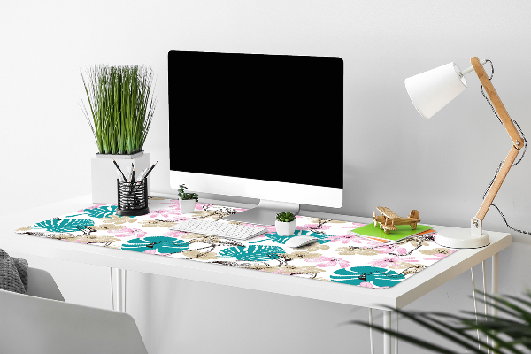 Full desk pad painted flamingos