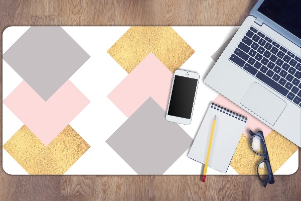 Full desk mat colored diamonds