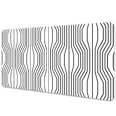 Desk mat geometric illusion