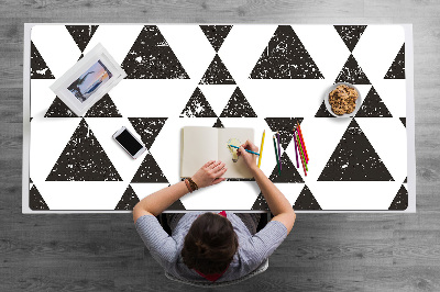 Full desk protector Black and white triangles