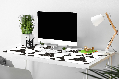 Full desk protector Black and white triangles