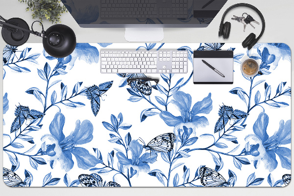 Desk pad blue flowers