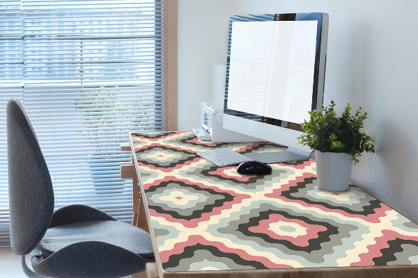 Desk pad optical illusion