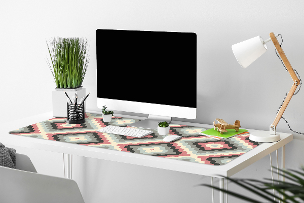 Desk pad optical illusion