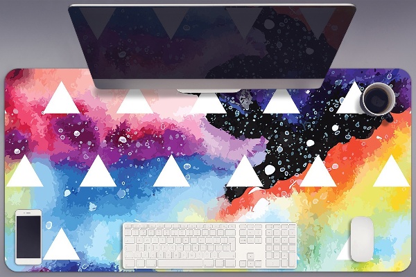 Desk mat space triangles