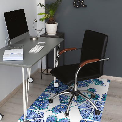 Chair mat hexagonal flowers