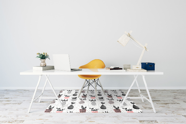Office chair mat Flowers in vases