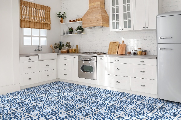 Self adhesive vinyl tiles Royal motives