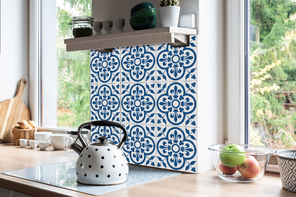 Self adhesive vinyl tiles Royal motives