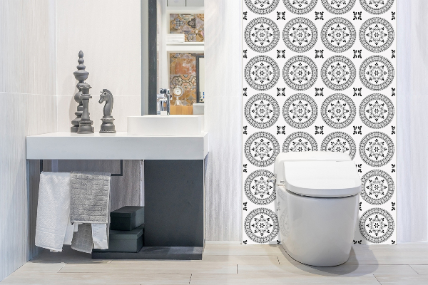 Wall paneling Oriental pattern