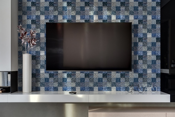 Bathroom wall panel Mix of patterns