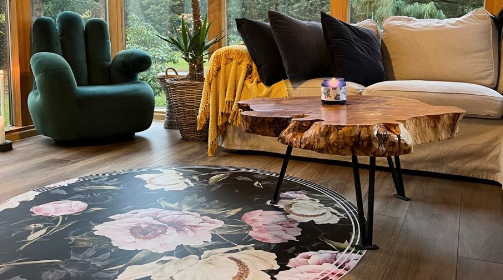 Round or rectangular rug?